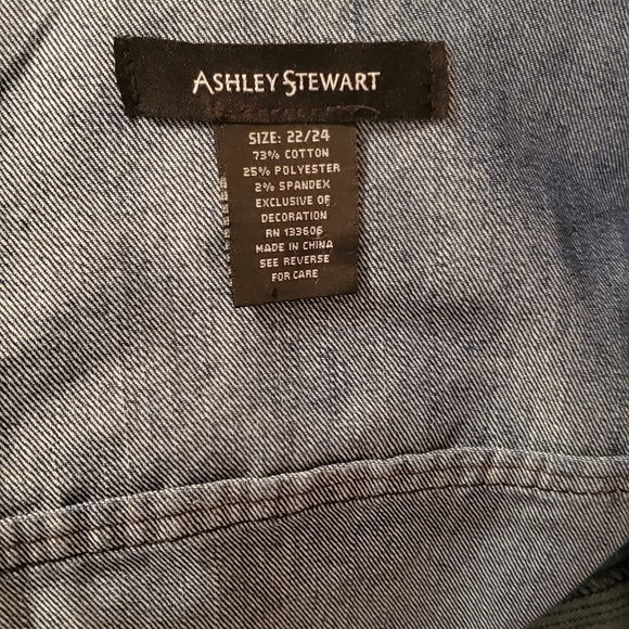 Distressed Denim Jacket - Picture 5 of 7